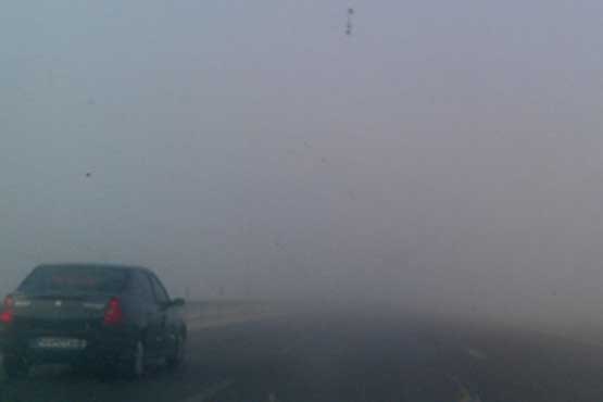 جاده های غربی در تسخیر مه