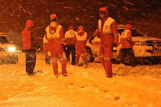 نجات 6700 در راه مانده از برف و کولاک