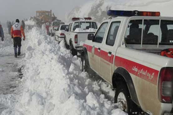 فعالیت 800 گروه امدادی دربحران برف مازندران و گیلان