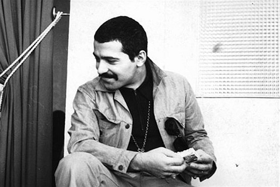 حاشیهای که «فرهاد مهراد» بر قرآن نوشت حاشیهای که «فرهاد مهراد» بر قرآن نوشت