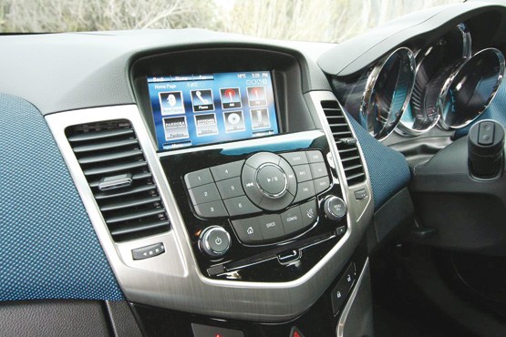ردپای فناوری‌های هوشمند در صنعت خودرو