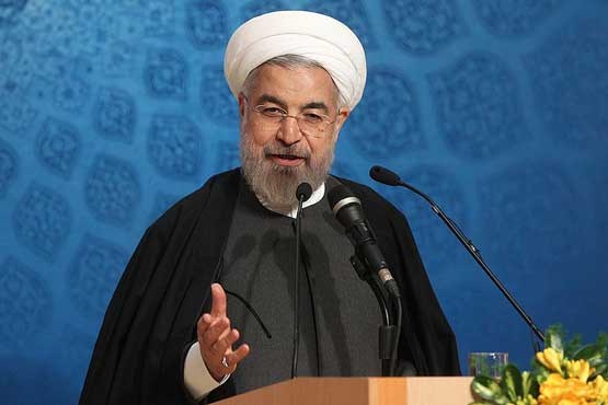 روحانی: روی عزت و منافع ملی معامله نمی‌کنیم