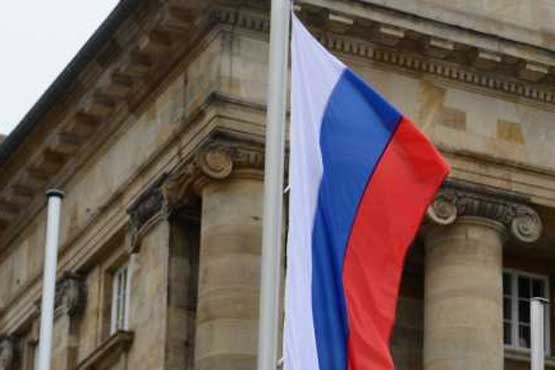 نصب پرچم روسیه برفراز پارلمان کریمه