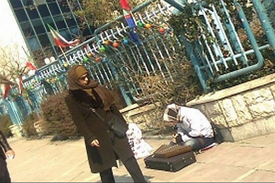پدیده دختران سنتوری در خیابانهای تهران پدیده دختران سنتوری در خیابانهای تهران