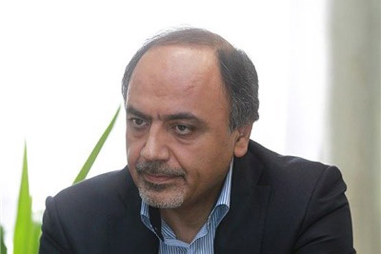 واکنش معاون سیاسی دفتر روحانی به بیانیه‌های احمدی ‌نژاد