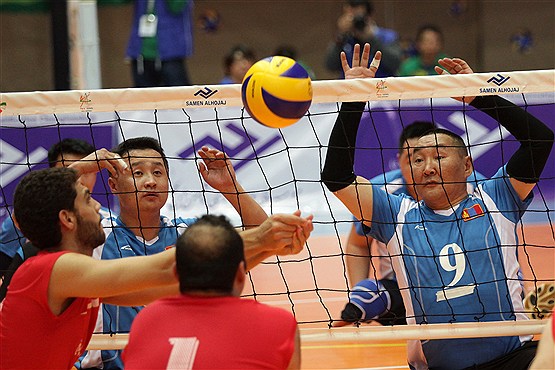 پیروزی والیبال نشسته مردان مقابل ژاپن، شکست زنان از چین
