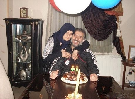 جشن تولد سید جواد هاشمی در کنار مادرش/ عکس