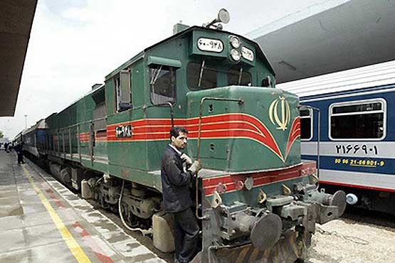 یک کشته و 12 مصدوم در حادثه قطار تهران - مشهد