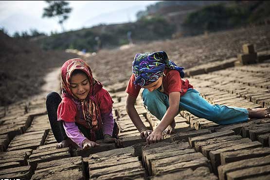 بررسی حمایت اجتماعی از کودکان کار در کشورهای مختلف