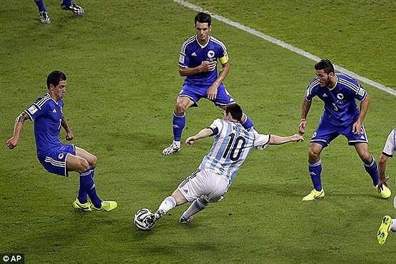 آرژانتین اینگونه به سختی سه امتیازی شد/تصاویر