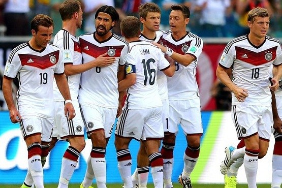 آلمان در نیمه اول پرتغال را در هم کوبید