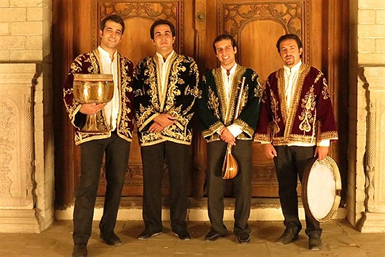 صدای  «پایکوبان» به گوش می رسد