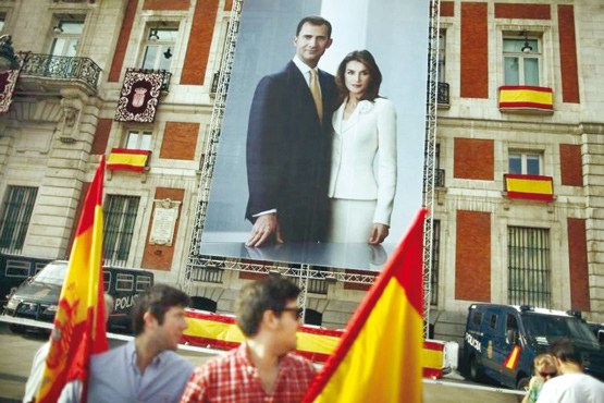 بحران اعتماد نظام سلطنتی اسپانیا