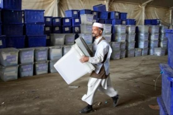 توافق درباره بررسی یک چهارم آرای انتخابات افغانستان
