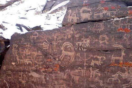 سنگ نگاره‌های تیمره در معرض تخریب