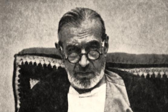 28 تیر، وفات استاد جلال الدین همایی