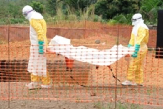 کشیش اسپانیایی اولین قربانی «ابولا» در اروپا