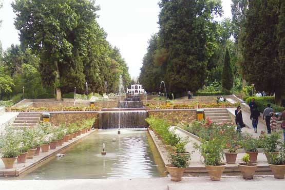 ساخت باغ​​های​ ایرانی در همه شهرهای ایران