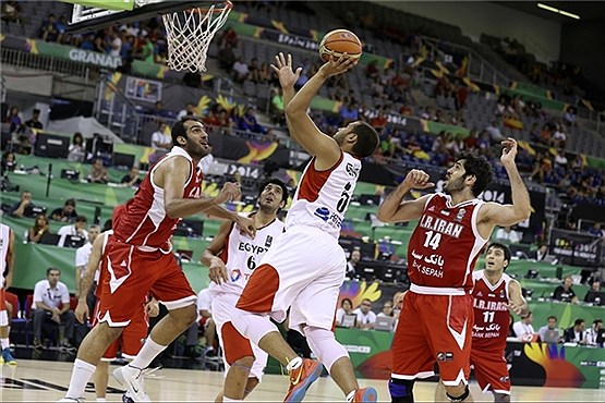 تشویق بی‌نظیر بسکتبالیست‌های ایران در گرانادا