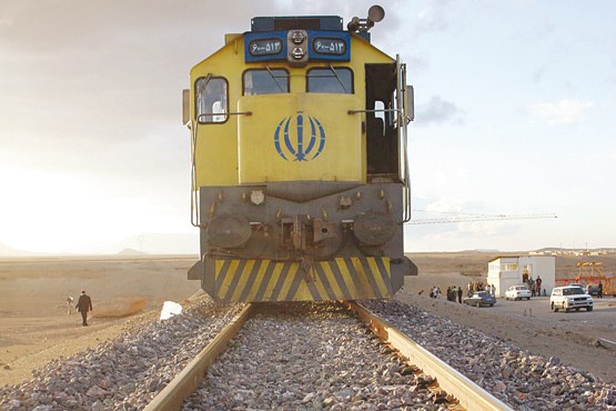 فرسودگی خطوط ریلی عامل خروج قطار در مسیر تهران - جنوب