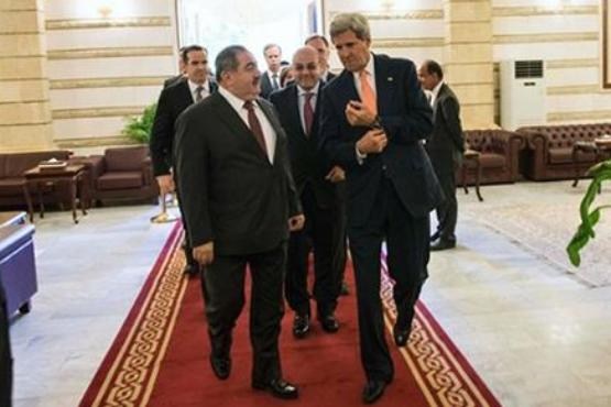وزیر خارجه آمریکا وارد بغداد شد