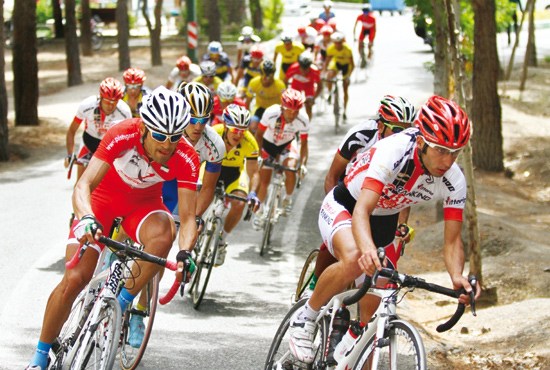 برگزاری رقابت های دوچرخه‌سواری و پیادهروی در روز جهانی دیابت