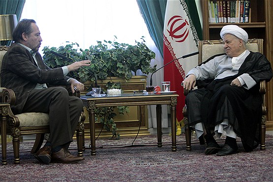 دیدار مسئولین سازمان انتقال خون با هاشمی رفسنجانی