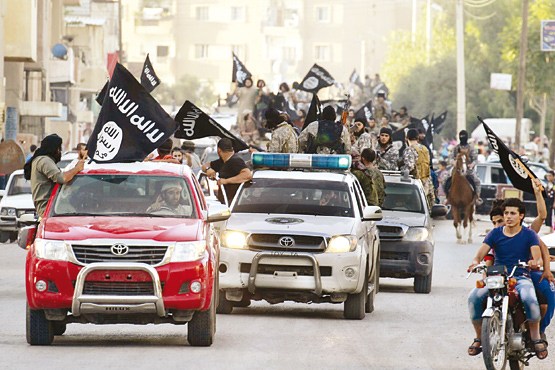 ثروتمندان عرب نزد داعش سرمایه‌گذاری می‌کنند