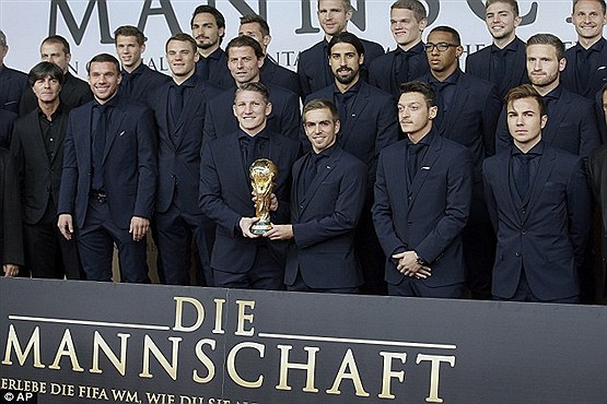 تیم ملی فوتبال آلمان در مراسم اکران یک فیلم ویژه+[مجموعه عکس]