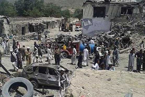 حمله انتحاری در افغانستان 50 کشته برجای گذاشت