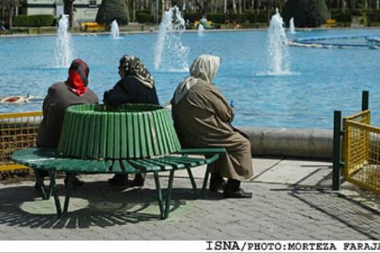 اولین بار قانون بازنشستگی در ایران کی عملی شد؟
