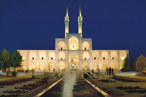 مسجدی در دل کویر ایران/ عکس