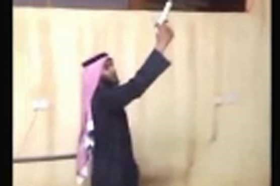 شادمانی یک سعودی به خاطر فرمان پادشاه