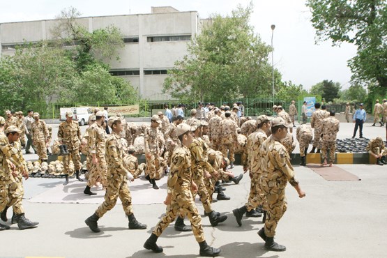 فارغ التحصیلان دانشگاه‌ها آماده برای سربازی
