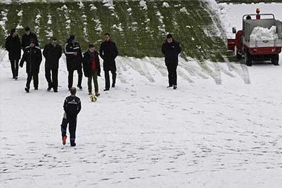 برف، بازی تبریز را لغو کرد