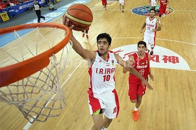 گزارش فدراسیون جهانی بسکتبال از ستاره‌های ایران/ نگاه‌ها به سمت بهنام یخچالی است