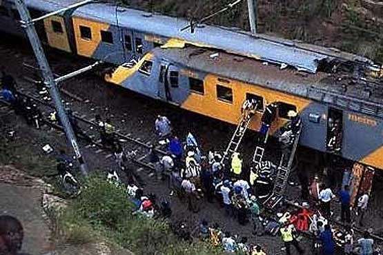 خروج قطار از ریل در موزامبیک 17 کشته برجای گذاشت
