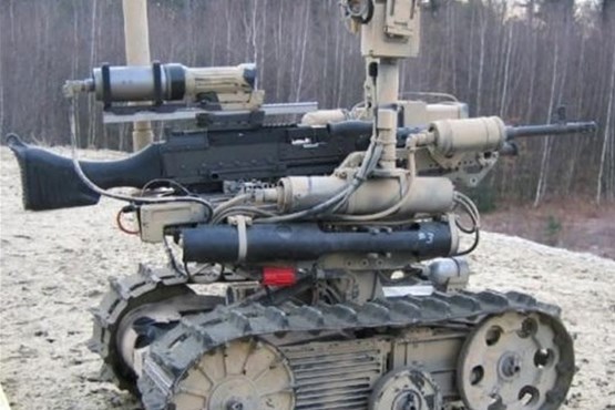 ربات‌های رزمی سپاه برای اولین بار به نمایش گذاشته شد