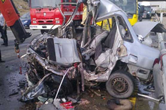 مرگ دردناک سرنشینان پراید در تصادف با کامیون