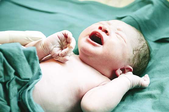 تولد نوزاد ۸۰۰ گرمی در کرج