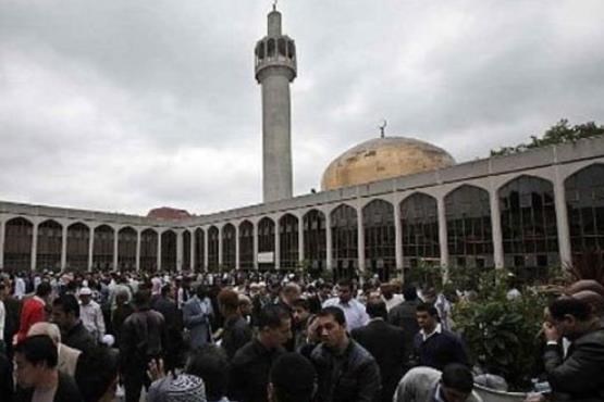 مسجدی که چرچیل در لندن ساخت/ عکس