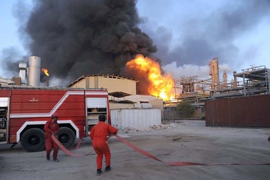 جزئیات آتش سوزی بزرگ کارخانه روغن نباتی در کرمان
