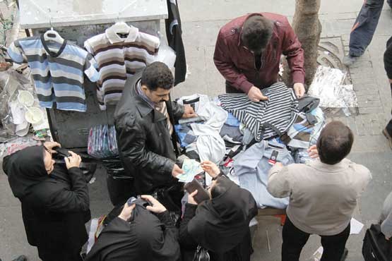 پاکسازی ۱۹ معبر شهر تهران از دستفروشان