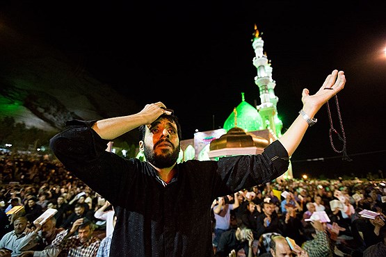 احیاء شب بیست‌ویکم رمضان در امامزاده سید محمد اصفهان