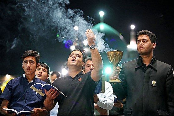 احیاء شب بیست‌وسوم رمضان در مشهد
