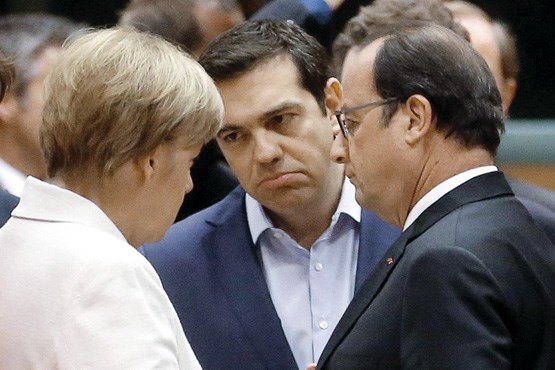یونان در منطقه یورو ماندگار شد
