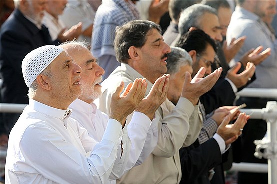 نماز عید سعید فطر در حرم رضوی