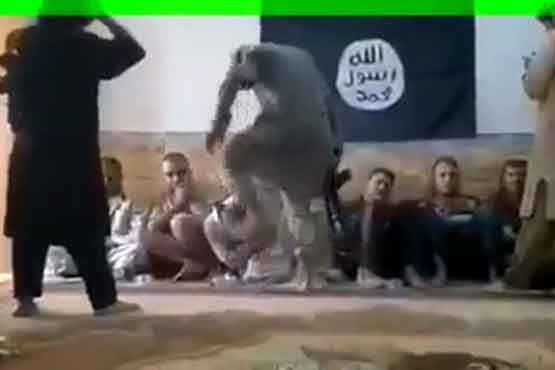 رفتار تروریست های داعش با اسرا + فیلم