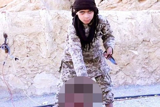 کودکان جلاد داعش، برای وحشی گری بیشتر، مواد مخدر می کشند
