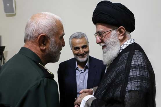 سردار شهید همدانی در کنار رهبر انقلاب + عکس